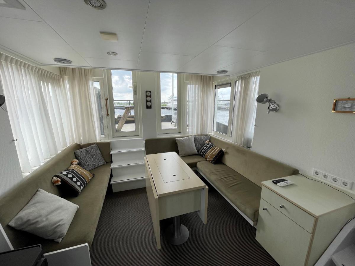 Boothuisje Marina Eemhof Villa Zeewolde Luaran gambar