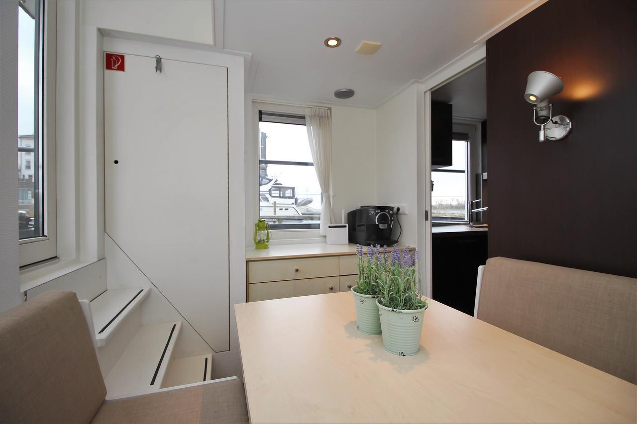 Boothuisje Marina Eemhof Villa Zeewolde Luaran gambar
